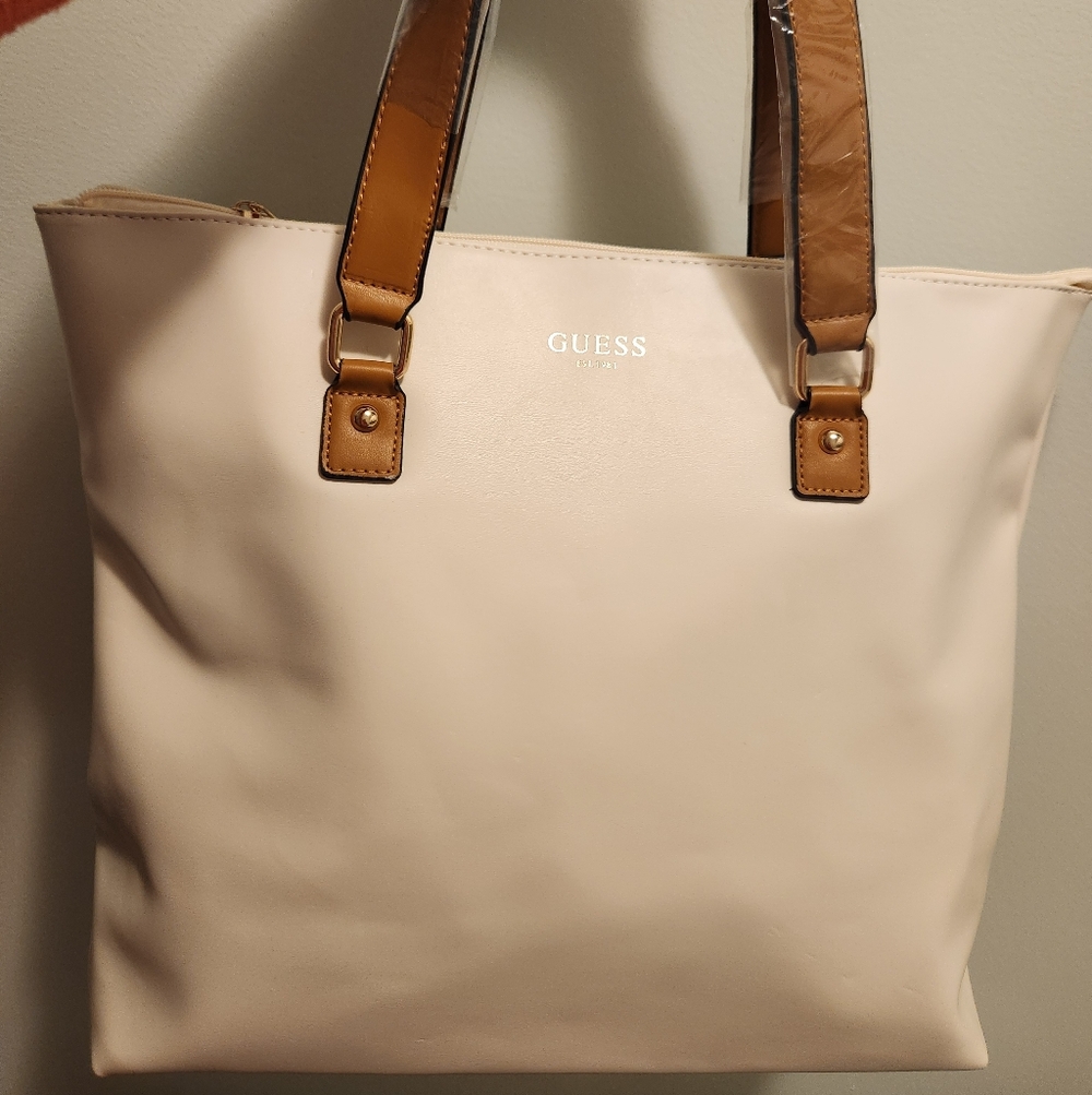 NWOT GUESS Cream and Brown Tote Bag